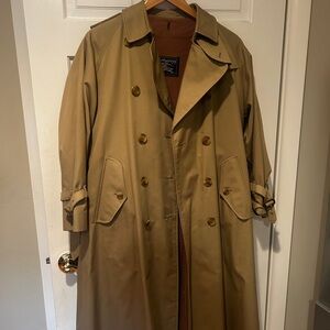 Burberry Woman’s Classic Camel Trench Coat